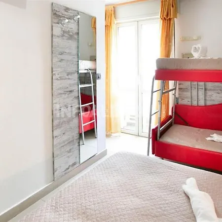 Hotel Oasi Del Mare 3*