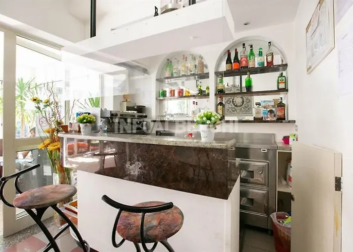 فندق Oasi Del Mare 3*