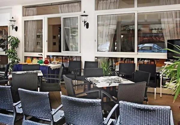 Oasi Del Mare Hotel 3*