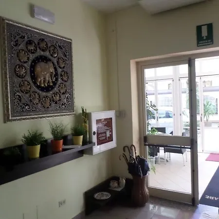 Hotel Oasi Del Mare 3*